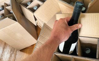 Ehdotus alkoholin etämyyntisääntelystä syrjii kotimaisia toimijoita