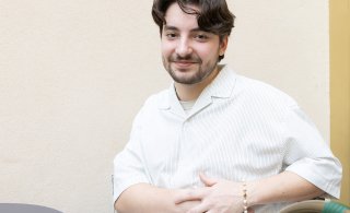 Daniel Romi kultaputkessa