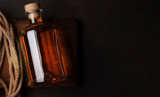 Pientislaamoille esitetään väkevien alkoholijuomien ulosmyyntioikeutta