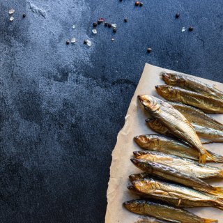 Komissio ehdottaa savuaromien kieltoa