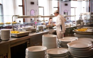 Sidosyksikköyhtiöillä leijonanosa Suomen catering-alasta