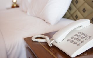 Mikä hämmentää: Onko puhelin pakollinen varuste hotellihuoneessa?