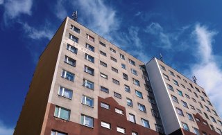 Vapauttaako hallitus ammattimaisen kerrostalomajoituksen?