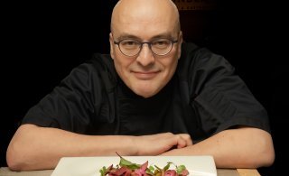 Jarmo Pitkäsen Tundrassa keramiikka on erottamaton osa gastronomiaa
